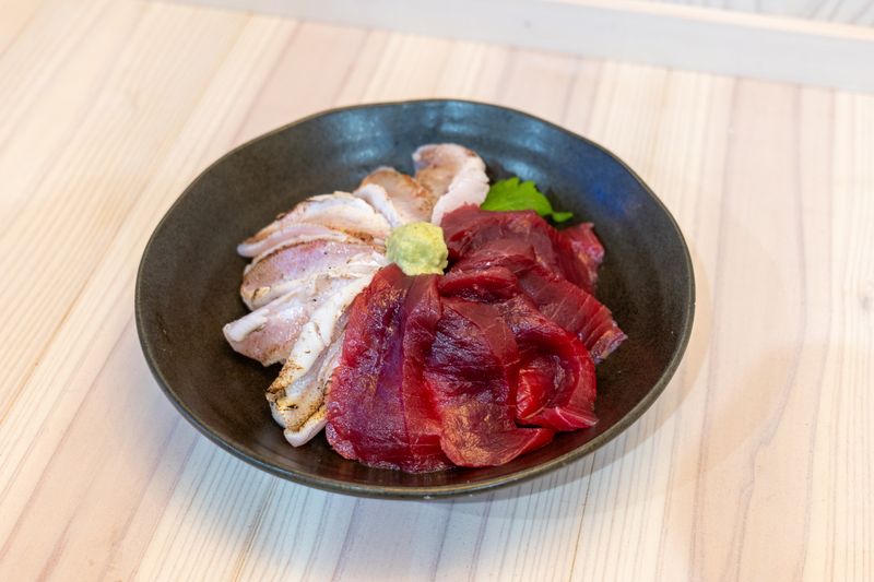 Bluefin tuna & seared nodoguro bowl set